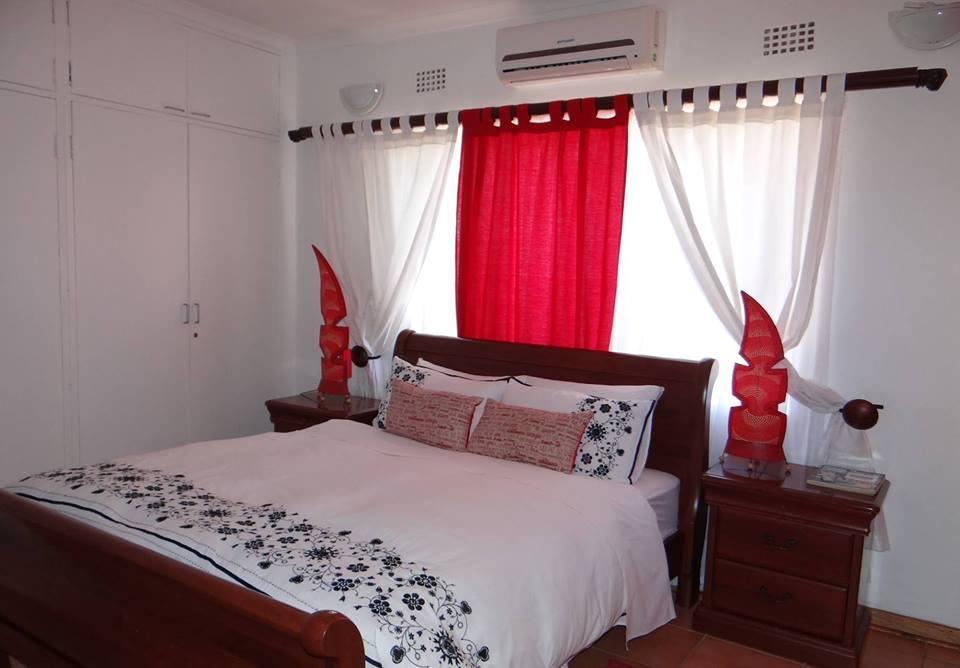 Sunflower Court Bed And Breakfast Gaborone Exterior photo